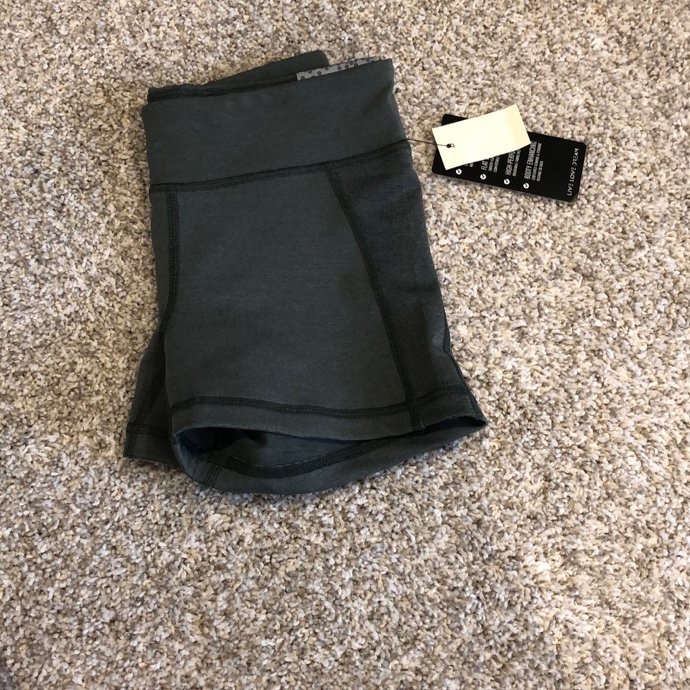 american eagle spandex shorts